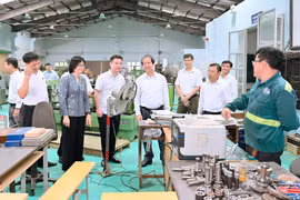 Bộ trưởng Bộ Giáo dục và Đào tạo Nguyễn Kim Sơn thăm và làm việc với Trường Cao đẳng Gia Lai