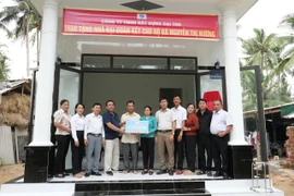 Khánh thành nhà Đại đoàn kết cho hộ dân khó khăn tại phường Hoài Nhơn