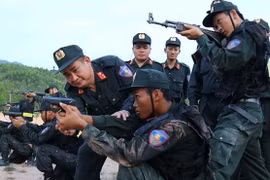 Cán bộ, chiến sĩ Trung đoàn CSCĐ Nam Trung Bộ luyện tập, sẵn sàng chiến đấu. Ảnh: CAND