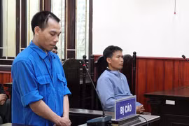 Bị cáo Đinh Tóc nhận bản án 20 năm tù vì tội “Giết người”. Ảnh: M.N