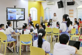 Triển khai thí điểm nội dung giáo dục trí tuệ nhân tạo trong trường phổ thông