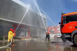 Thực tập phương án chữa cháy ở Toyota Gia Lai.