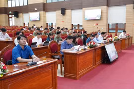 Các đại biểu tham dự hội nghị quán triệt, triển khai các văn bản mới ban hành của Trung ương về công tác tổ chức xây dựng Đảng tại điểm cầu Tỉnh ủy Gia Lai. Ảnh: N.H