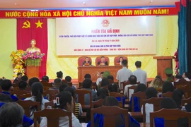 200 ngư dân và sinh viên tham gia phiên tòa giả định về chống khai thác IUU
