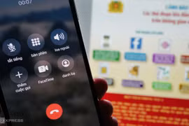 Hành vi lừa đảo bắt đầu bằng một cuộc gọi từ số điện thoại lạ. 