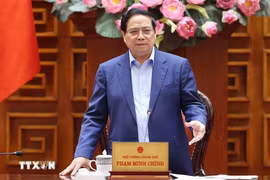 Thủ tướng Phạm Minh Chính yêu cầu rút ngắn thời gian giải quyết thủ tục đầu tư.