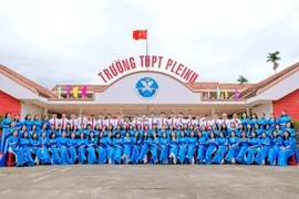 Trường THPT Pleiku: Nửa thế kỷ “gieo tri thức, gặt tương lai”
