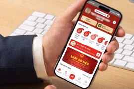 Nếu yêu cầu người dân nộp giấy tờ đã được số hóa, cán bộ, công chức sẽ bị xử lý theo pháp luật.