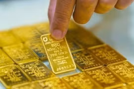 Giá vàng miếng lập đỉnh mới trong chiều 17-10. Ảnh: thuonggiaonline.vn