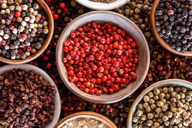 Ngày 21-10, giá hồ tiêu tại Gia Lai tăng nhẹ lên mức 144.000 đồng/kg. Ảnh: Internet