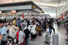 Hãng bay phải bồi thường cho hành khách khi delay, hủy chuyến