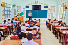 Một lớp học của Trường Tiểu học và THCS Nguyễn Văn Trỗi (xã Ia Mơ) trong buổi sáng tựu trường. Ảnh: Trần Dung