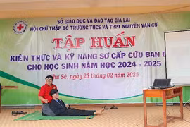 Chư Sê: Trên 100 học sinh và giáo viên được tập huấn kỹ năng sơ-cấp cứu ban đầu