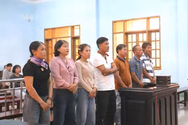 Hội đồng xét xử phúc thẩm đã tuyên y án sơ thẩm với các bị cáo. Ảnh: Văn Ngọc