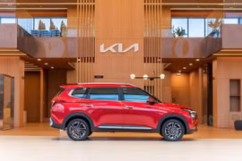 Kia Carens 2025 “lột xác” toàn diện về thiết kế, giá từ 589 triệu đồng