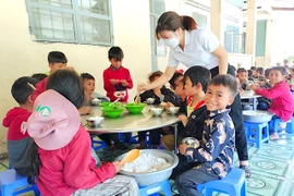 Gia Lai triển khai thực hiện chế độ, chính sách cho trẻ em nhà trẻ, học sinh, học viên