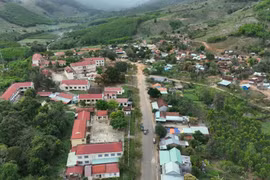 Krong vươn lên từ gian khó