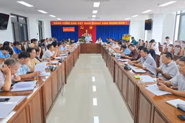 Quang cảnh cuộc họp xét duyệt thực lực, chính trị đối với 4.152 công dân trong độ tuổi nhập ngũ của phường Pleiku, tỉnh Gia Lai. Ảnh: B.B