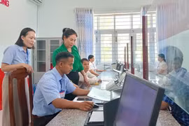 Phó Chủ tịch HĐND tỉnh Gia Lai Huỳnh Thúy Vân làm việc tại xã An Vinh