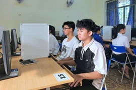 Gia Lai: Phấn đấu 100% học sinh trung học và sinh viên được trang bị kiến thức, kỹ năng số trong năm 2025