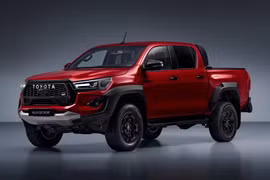 Toyota tăng giá xe nhập khẩu vào thị trường Việt từ tháng 1-2025