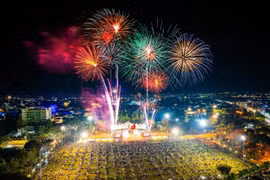 Người dân Gia Lai hân hoan đón chào năm mới Ất Tỵ 2025