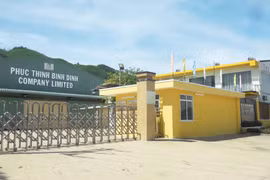 Công nhân Công ty TNHH Phúc Thịnh Bình Ðịnh lao đao vì bị nợ lương