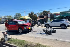 Krông Pa: Xe ô tô va chạm xe máy, 1 người tử vong tại chỗ