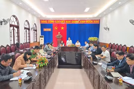 Tiểu ban Văn kiện Đại hội Đảng bộ phường Diên Hồng tổ chức phiên họp thứ I