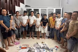 Gia Lai: Bắt quả tang 25 đối tượng đánh bạc dưới hình thức xóc bầu cua