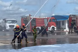 Thực tập phương án phòng cháy chữa cháy tại sân bay Pleiku