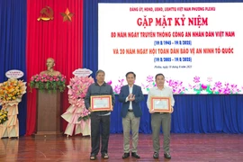 Pleiku: 32 tập thể, cá nhân được khen thưởng về phong trào toàn dân bảo vệ an ninh Tổ quốc