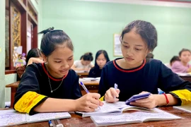 Học sinh trường phổ thông DTNT trên địa bàn tỉnh Gia Lai sẽ được trang cấp đồ dùng cá nhân, học phẩm. Ảnh minh họa: M.T