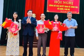 Đức Cơ công bố các quyết định về tổ chức, cán bộ