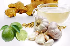 Giữ dáng và tăng đề kháng mỗi ngày với nước gừng, tỏi và chanh