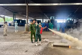 Huấn luyện kỹ năng phòng cháy chữa cháy tại Trang trại bò sữa Bình Định