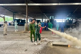 Huấn luyện kỹ năng phòng cháy chữa cháy tại Trang trại bò sữa Bình Định