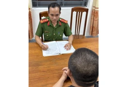 Công an xã Ngô Mây vận động đối tượng truy nã ra đầu thú sau 8 năm lẩn trốn