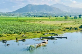 Mùa xuân bên dòng sông Ba