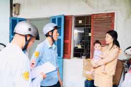 Phường Quy Nhơn Nam thành lập 3 Tổ công tác di dời, sơ tán dân cư tại các vùng xung yếu. Ảnh: ĐVCC