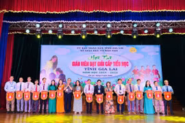  257 giáo viên Gia Lai thi dạy giỏi cấp tiểu học
