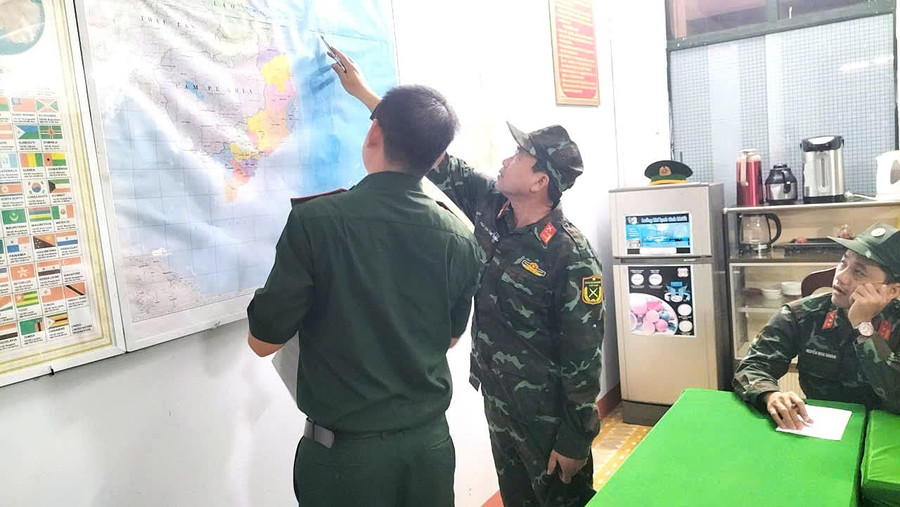 Nhiều phương án tìm kiếm được cơ quan chức năng đưa ra. Ảnh: C.T.V d25629b39244181a4155.jpg
