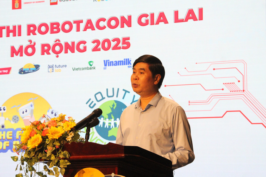Phó Chủ tịch UBND tỉnh Lâm Hải Giang phát biểu chỉ đạo tại lễ bế mạc. Ảnh: Trọng Lợi img-5644.jpg