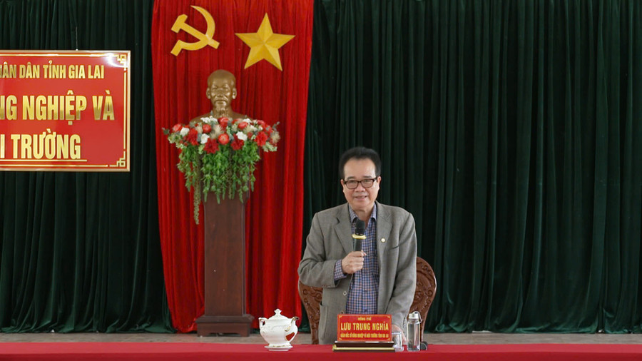 Đồng chí Giám đốc Sở NN&MT Lưu Trung Nghĩa chủ trì cuộc họp. Ảnh: Minh Trung dong-chi-giam-doc-so-nnmt-luu-trung-nghia-chu-tri-cuoc-hop-anh-minh-trung.jpg