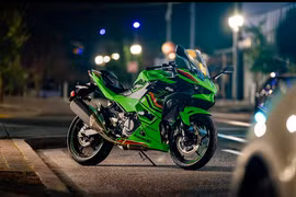 Kawasaki Ninja 500 ra mắt Việt Nam, giá từ 194 triệu đồng 