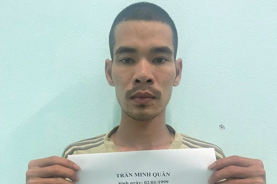 Trần Minh Quân tại cơ quan Công an.