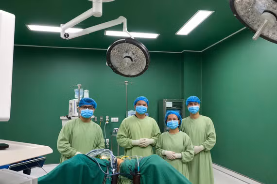 Vòng tránh thai mắc kẹt trong bàng quang người bệnh suốt 29 năm