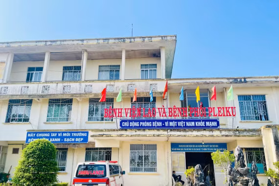 Bệnh viện Lao và Bệnh phổi Pleiku khám sàng lọc miễn phí cho người dân 