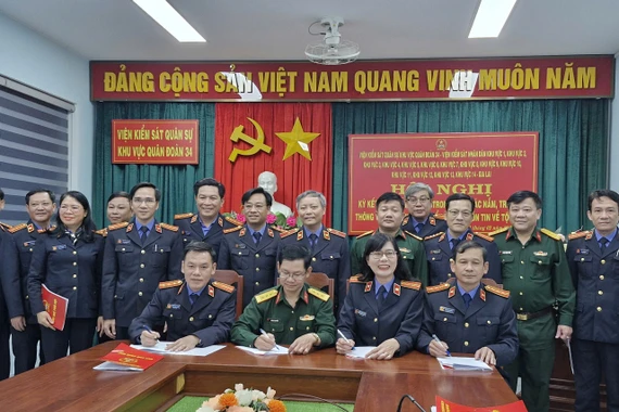 Viện Kiểm sát quân sự khu vực Quân đoàn 34 ký quy chế phối hợp với các đơn vị