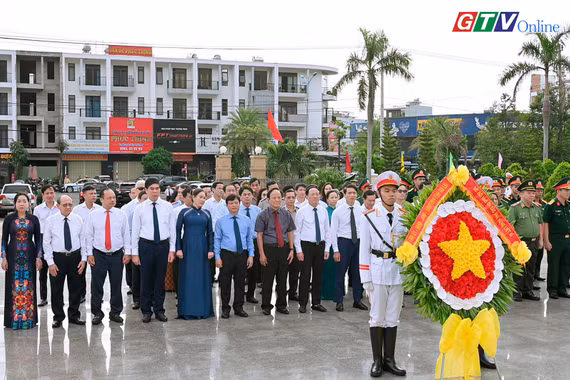 Toàn cảnh Gia Lai 24h: Lãnh đạo tỉnh Gia Lai viếng, tưởng niệm các anh hùng liệt sĩ
